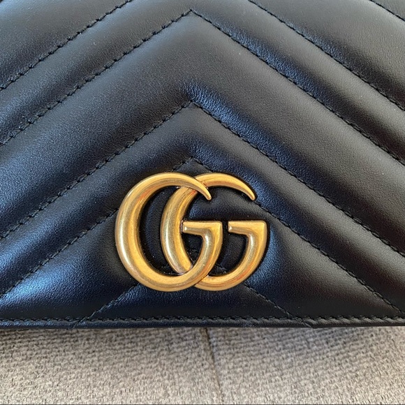 ‼️SOLD‼️Authentic Gucci GG super mini marmont - Picture 2 of 9